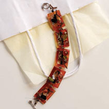 Learn how to make bead pictures on jewelry