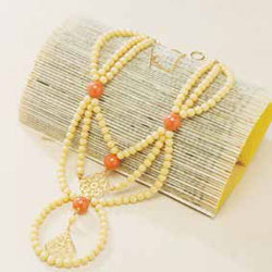 Discover tips to learn jewelry stringing.