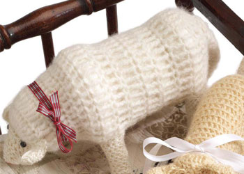 Free Amigurumi Tutorial #7: Crochet a Lamb amigurumi pattern