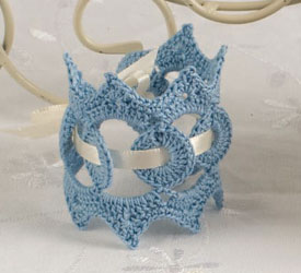 Quick Gifts to Make, Bracelet Pattern: Victorian Inspired Lace Bracelet Quick Gifts to Make, Bracelet Pattern: Victorian Inspired Lace Bracelet