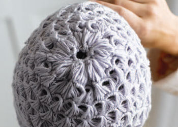 Learn how to crochet a hat like this one, with this free ebook. Learn how to crochet a hat like this one, with this free ebook.
