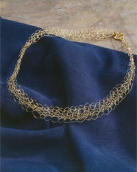 Crochet Bracelet and Crochet Necklace Pattern: Gold Lace Necklace and Bracelet