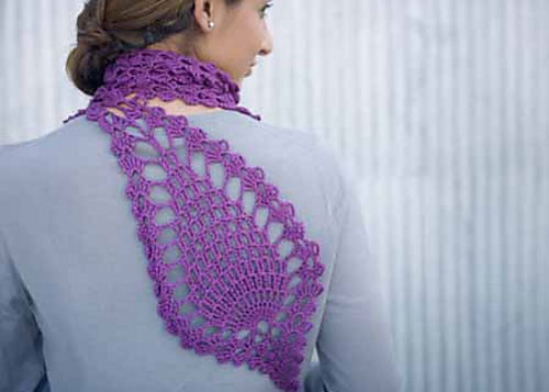 Learn how to crochet a scarf like this pineapple motif design! Learn how to crochet a scarf like this pineapple motif design!