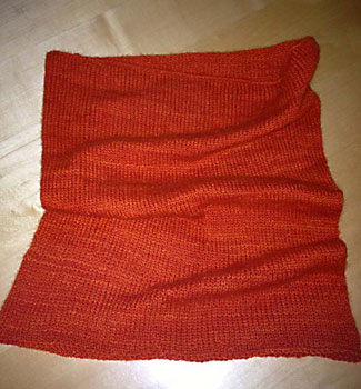 Learn how to knit a cowl scarf for all sorts of occasions and seasons with this free eBook. Learn how to knit a cowl scarf for all sorts of occasions and seasons with this free eBook.