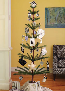 Find unique gift ideas, from quick Christmas crafts, to artsy gifts and mixed-media Christmas cards, plus much more with these favorite resources. Find unique gift ideas, from quick Christmas crafts, to artsy gifts and mixed-media Christmas cards, plus much more with these favorite resources.