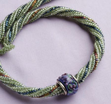 Make a stand-out herringbone chain! Herringbone-chain