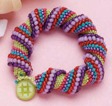 Make a stunning peyote bracelet peyote-stitch-bracelet