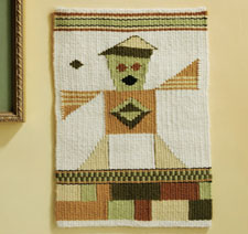 Make a stunning hand woven tapestry with this free project! weft-yarn-tapestry-weaving