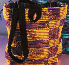 Get free projects today to weave a bag! How-to-make-handmade-bags