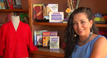 The Knitter's Companion Deluxe Edition NOW with Bonus DVD