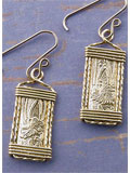 Pattern Wire Earrings 