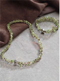 Choker and Bracelet with Flat Beads
