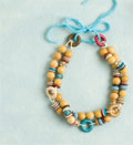 Carnival Stinging, beads, how to bead, beading, jewelry projects, jewelry making, making jewelry, string beads.