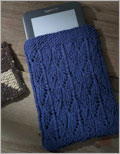 Novel Sleeve knit, pattern, knitted e-reader cover, book cover, novel, knitted accessory, e-reader accessories